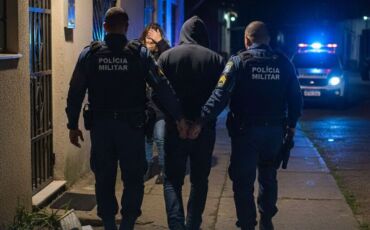 Gemini_Generated_Image_yex3icyex3icyex3