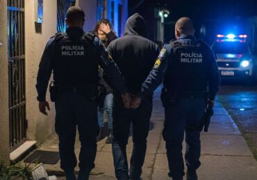 Gemini_Generated_Image_yex3icyex3icyex3